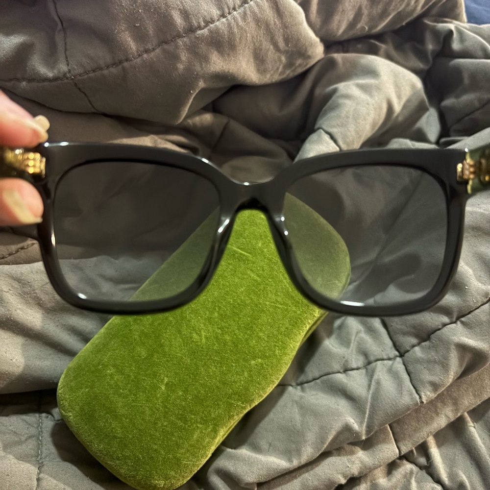 Gucci sunglasses